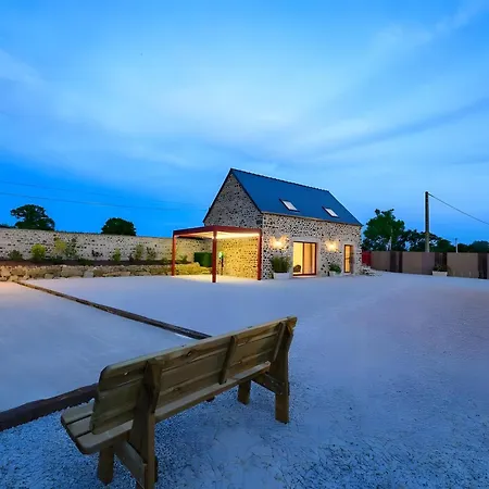 Domaine Le St Georges - Piscine Willa Saint-Sauveur-le-Vicomte