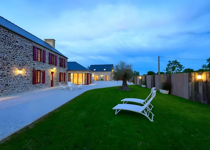 Villa Domaine Le St Georges - Piscine Saint-Sauveur-le-Vicomte