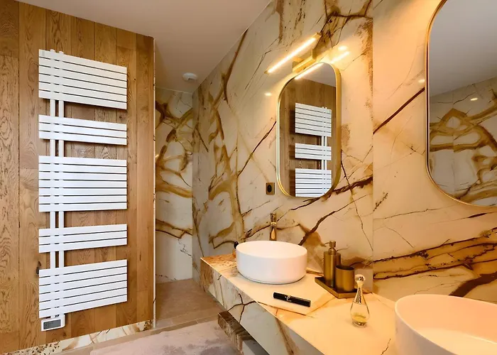 Domaine Le St Georges - Piscine